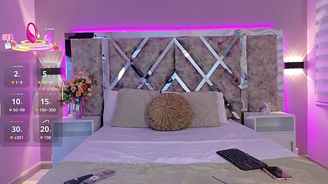 AliDiaz  online show from October 25, 2025, 8:36 pm