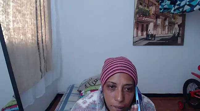 Snapshot of picaes8 chatting on February 3, 2025, 10:00 pm picaes8 online show from February 3, 2025, 10:00 pm
