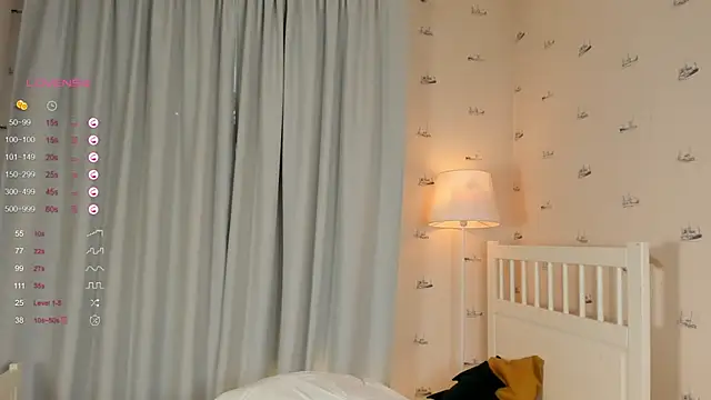 OdetteAven online show from February 14, 2025, 7:28 am