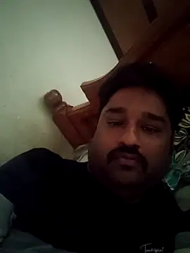 Snapshot of mathavan2006 chatting on October 13, 2025, 1:38 am mathavan2006 online show from October 13, 2025, 1:38 am