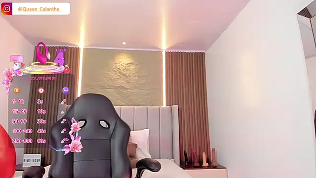 CALANTHELOVE1 online show from March 6, 2026, 1:18 pm