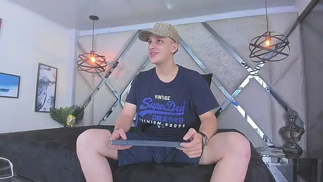 Thomas May4rs online show from February 24, 2025, 7:33 am