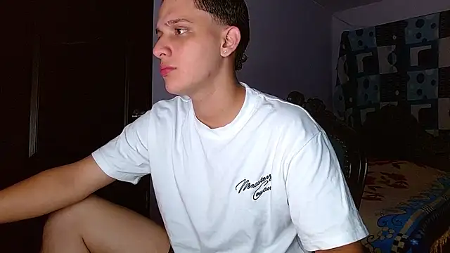 Thomas May4rs online show from November 6, 2025, 8:04 am