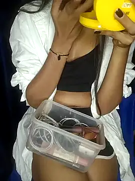 Snapshot of angel-cinderella chatting on February 1, 2025, 3:07 pm angel-cinderella online show from February 1, 2025, 3:07 pm