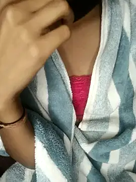 Snapshot of angel-cinderella chatting on February 7, 2025, 8:10 pm angel-cinderella online show from February 7, 2025, 8:10 pm