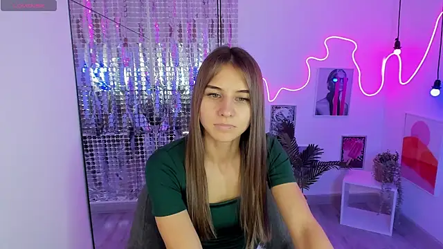 Snapshot of CharmBianca chatting on February 15, 2025, 1:38 pm CharmBianca online show from February 15, 2025, 1:38 pm