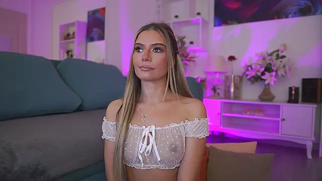 Snapshot of Midnight_Seduction chatting on February 1, 2026, 7:23 pm Midnight Seduction online show from February 1, 2026, 7:23 pm