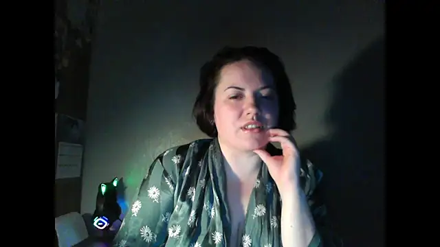 Snapshot of BlackkkVelvet chatting on March 7, 2025, 11:38 pm BlackkkVelvet online show from March 7, 2025, 11:38 pm