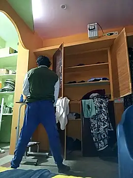 Snapshot of bigcock_thick chatting on January 9, 2026, 5:48 pm bigcock thick online show from January 9, 2026, 5:48 pm