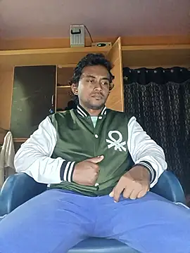 Snapshot of bigcock_thick chatting on January 14, 2026, 4:45 pm bigcock thick online show from January 14, 2026, 4:45 pm