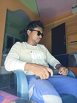 Snapshot of bigcock_thick chatting on February 18, 2026, 4:14 pm bigcock thick online show from February 18, 2026, 4:14 pm