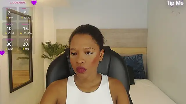 Snapshot of brendathompson_ chatting on September 25, 2025, 2:48 am brendathompson online show from September 25, 2025, 2:48 am