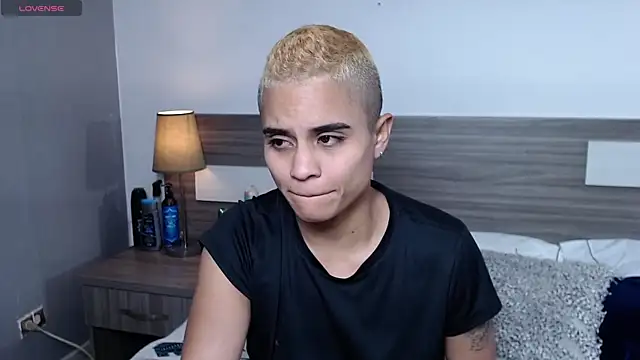 Snapshot of Liiamthompson chatting on January 15, 2026, 9:40 pm Liiamthompson online show from January 15, 2026, 9:40 pm