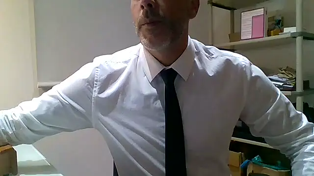 66MA69 online show from March 21, 2026, 6:07 am