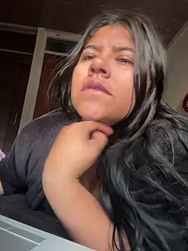 viccky vick online show from February 24, 2025, 12:26 pm