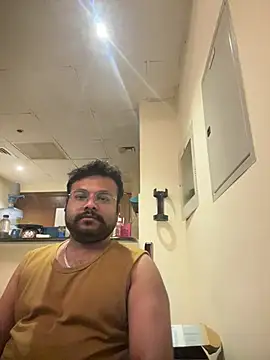 Snapshot of SoloChill chatting on February 13, 2026, 1:45 am SoloChill online show from February 13, 2026, 1:45 am