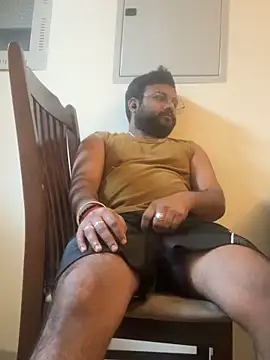 Snapshot of SoloChill chatting on February 25, 2026, 11:36 pm SoloChill online show from February 25, 2026, 11:36 pm