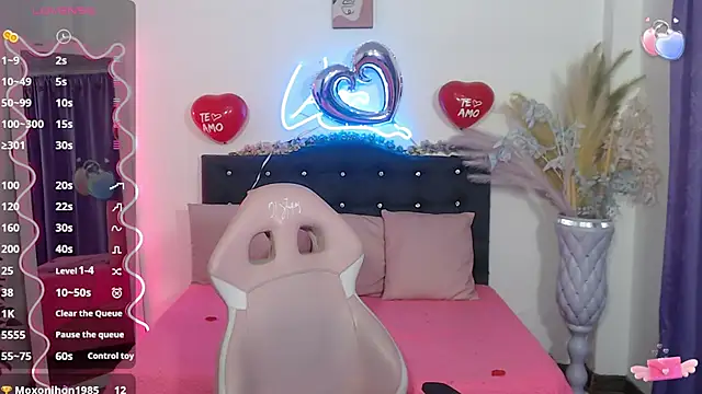 Snapshot of palmerfox_tay chatting on March 17, 2025, 6:18 am palmerfox tay online show from March 17, 2025, 6:18 am