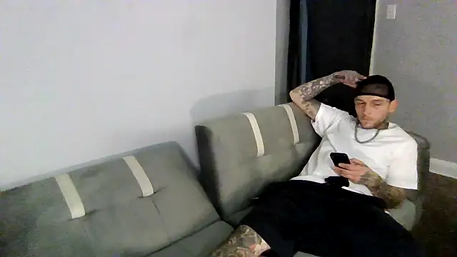 Snapshot of cruz815 chatting on November 26, 2025, 11:50 pm cruz815 online show from November 26, 2025, 11:50 pm