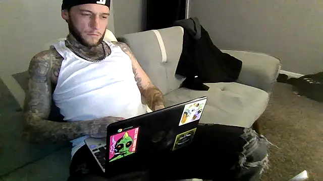 Snapshot of cruz815 chatting on January 6, 2026, 11:07 pm cruz815 online show from January 6, 2026, 11:07 pm