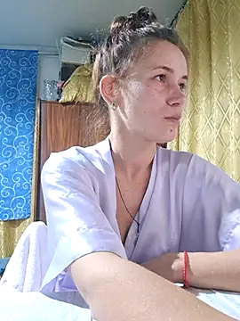 Snapshot of Belladonna253 chatting on November 2, 2025, 8:33 pm Belladonna253 online show from November 2, 2025, 8:33 pm