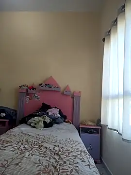 Snapshot of KellyPerlaxxx chatting on November 15, 2025, 10:48 pm KellyPerlaxxx online show from November 15, 2025, 10:48 pm