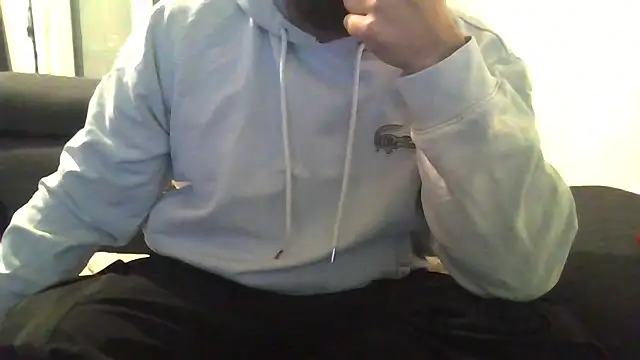 Snapshot of Zer_oki chatting on November 13, 2025, 5:01 pm Zer oki online show from November 13, 2025, 5:01 pm