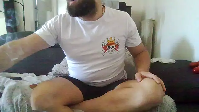 Snapshot of Zer_oki chatting on April 7, 2026, 9:32 am Zer oki online show from April 7, 2026, 9:32 am