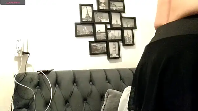 Snapshot of MirandaLatinaLovely chatting on October 31, 2025, 3:02 pm MirandaLatinaLovely online show from October 31, 2025, 3:02 pm