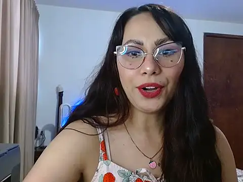 Snapshot of AloLovely_ chatting on March 13, 2026, 11:00 pm AloLovely online show from March 13, 2026, 11:00 pm