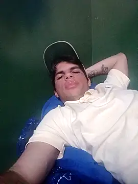 Elperlozo10 online show from February 3, 2025, 10:21 pm