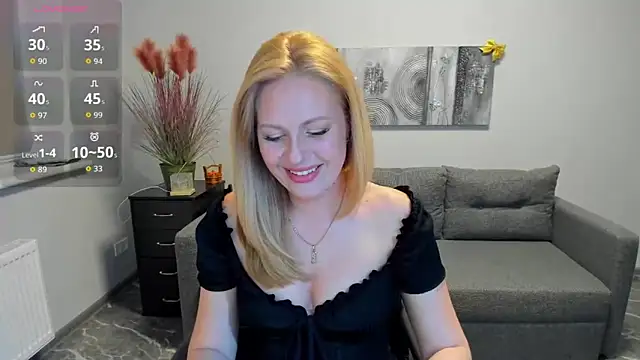 Snapshot of Mira_Whites chatting on March 24, 2026, 1:16 pm Mira Whites online show from March 24, 2026, 1:16 pm