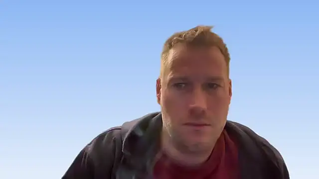 Snapshot of Christian87xxx chatting on January 30, 2025, 4:48 am Christian87xxx online show from January 30, 2025, 4:48 am