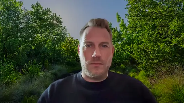 Snapshot of Christian87xxx chatting on February 18, 2025, 3:54 pm Christian87xxx online show from February 18, 2025, 3:54 pm