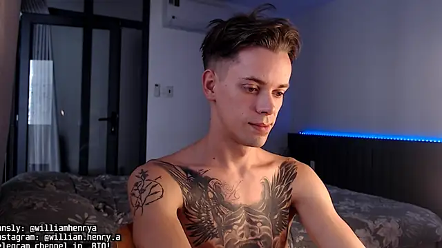 Snapshot of William_Henry_ chatting on October 22, 2025, 3:51 am William Henry online show from October 22, 2025, 3:51 am