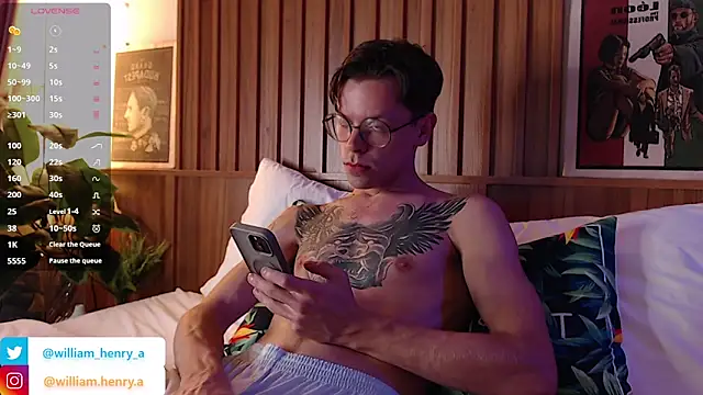 Snapshot of William_Henry_ chatting on January 6, 2026, 6:33 pm William Henry online show from January 6, 2026, 6:33 pm