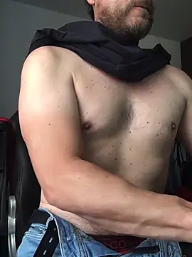 monachosex online show from February 5, 2025, 3:52 pm