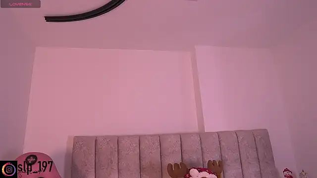 Snapshot of sara_lopee1 chatting on December 15, 2025, 11:58 am sara lopee1 online show from December 15, 2025, 11:58 am