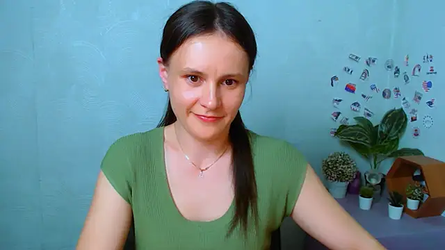 ValeriaHeart  online show from March 19, 2026, 5:28 pm