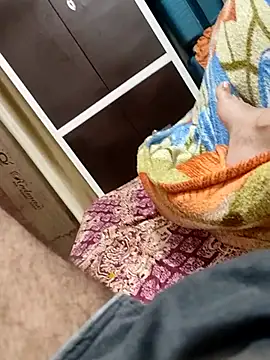 Snapshot of Hot_funky_boy chatting on March 16, 2025, 8:32 pm Hot funky boy online show from March 16, 2025, 8:32 pm