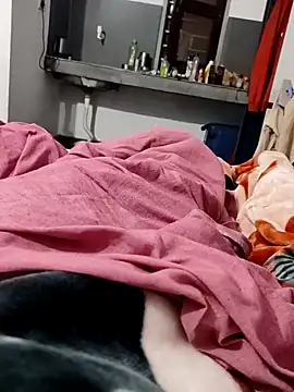 Snapshot of Hot_funky_boy chatting on December 20, 2025, 2:35 pm Hot funky boy online show from December 20, 2025, 2:35 pm