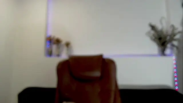 Snapshot of Carlin_Diaz chatting on November 23, 2025, 9:47 pm Carlin Diaz online show from November 23, 2025, 9:47 pm