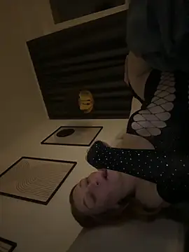 Snapshot of chaanntyy chatting on October 20, 2025, 8:31 pm chaanntyy online show from October 20, 2025, 8:31 pm