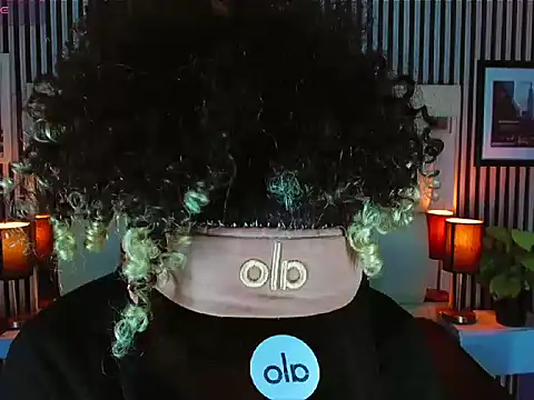 LihanJor 23 online show from November 1, 2025, 1:13 pm