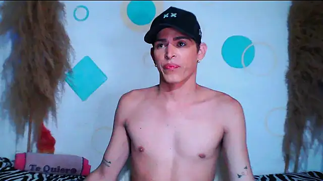 Snapshot of duquehotvoy chatting on March 21, 2025, 1:02 am duquehotvoy online show from March 21, 2025, 1:02 am