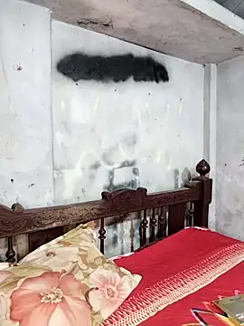 monekhan123 online show from November 10, 2025, 2:38 pm