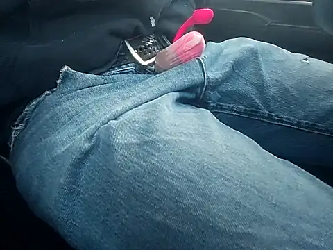 Snapshot of Boss5989 chatting on September 11, 2025, 11:21 am Boss5989 online show from September 11, 2025, 11:21 am