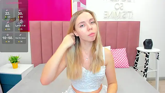 TessaAdorable online show from November 29, 2025, 1:30 am