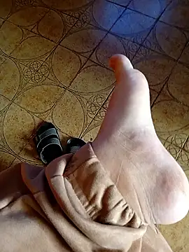 Snapshot of NAvoglia chatting on January 9, 2026, 1:14 pm NAvoglia online show from January 9, 2026, 1:14 pm