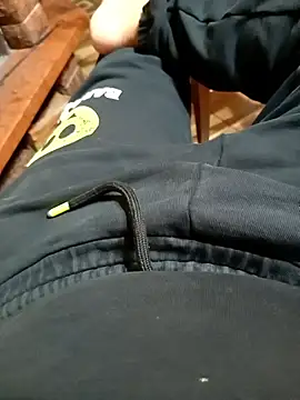 Snapshot of NAvoglia chatting on January 18, 2026, 3:05 pm NAvoglia online show from January 18, 2026, 3:05 pm